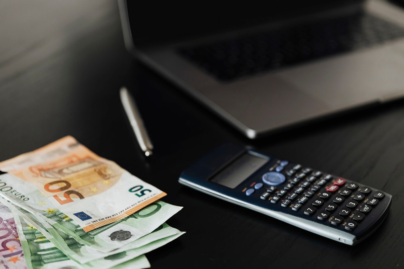 man-calculating-his-savings-covid-19-pandemic_53876-153412