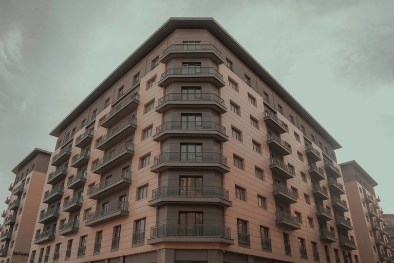 pexels-hamidoffstudio-18502991
